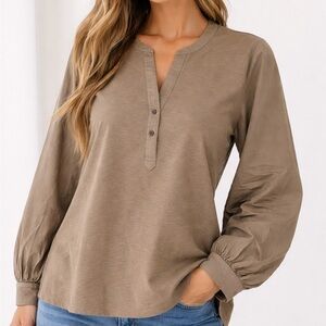Banana Republic Beige Blouse – Size XL